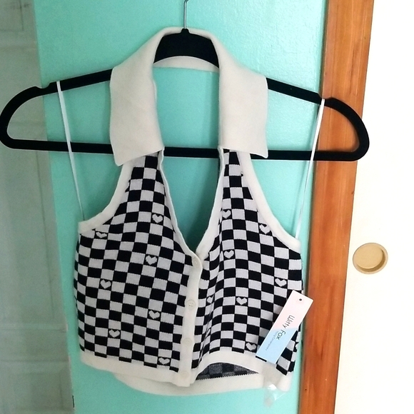 NWT Halter top in Medium - Picture 1 of 6